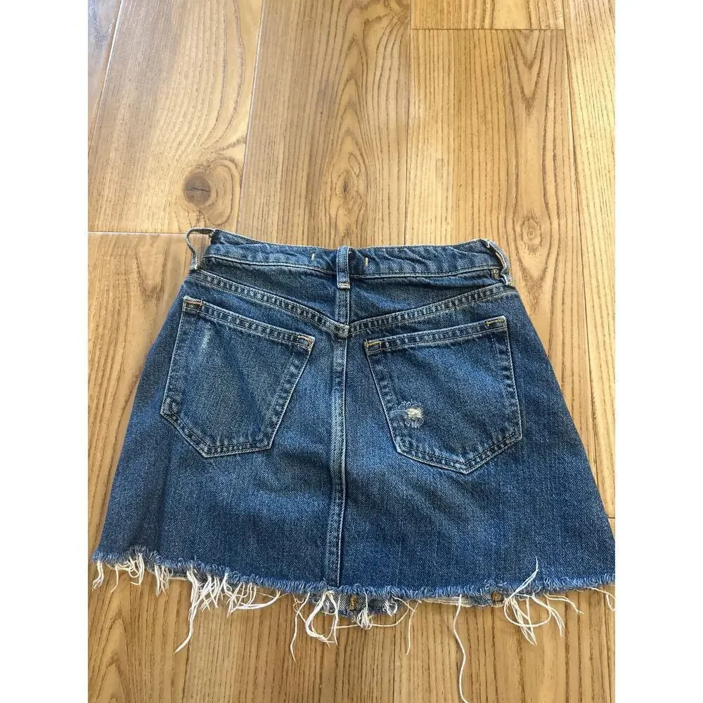 Free People “we the free” denim skirt Size 4 distressed